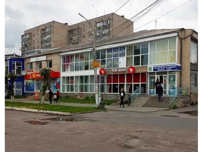 Нежитлова будівля (частка 81/100) - м. Іллінці Вінницька обл. - фото 1