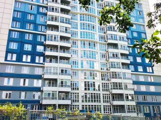 Срочная  продажа  офисного  помещения  пр. Гагарина/ "4  Сезона" Одеса