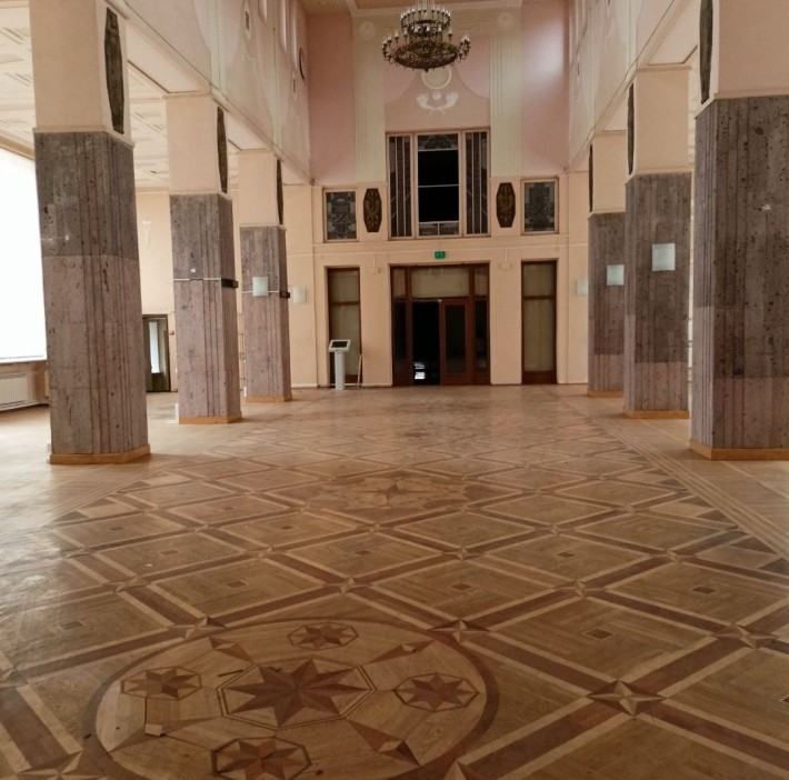 Продам помещение под ресторан,казино,,торговый зал 530м - фото 1