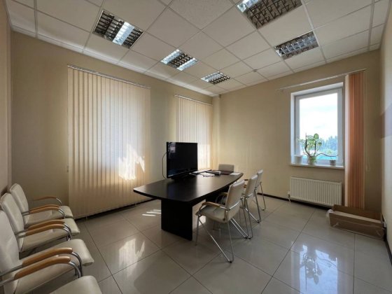 Продам отдельностоящее здание. Пр. Гагарина. Красная линия Харьков