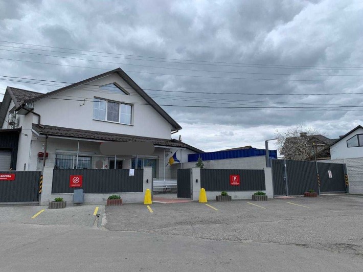 Продаж комерційного приміщення на вул. Гагаріна, площа 400 м2 - фото 1