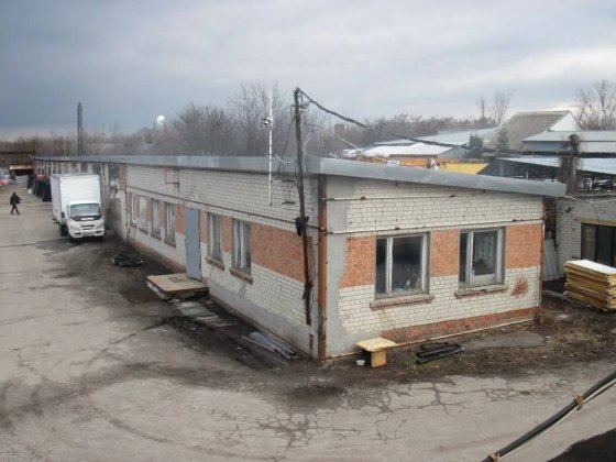 Имущественный комплекс р-н ХТЗ производственные помещения 2600м Харків