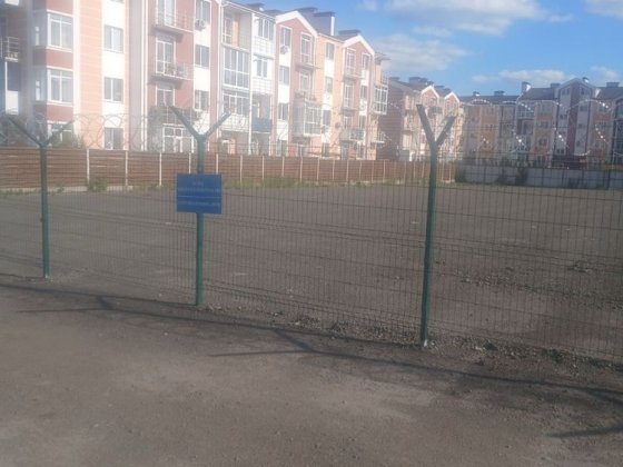 Здається в оренду майданчик 2000 м²