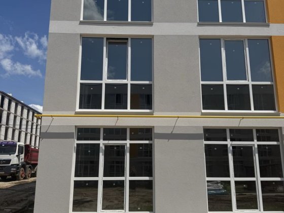 Оренда приміщення із власним двориком в “ Святопетровское