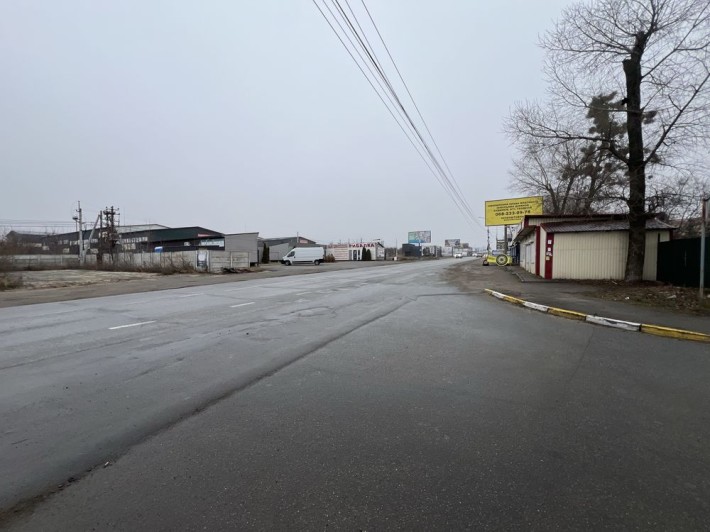 Фасадна ділянка 15 сот Святопетрівське два будинки під СТО, офіси - фото 1