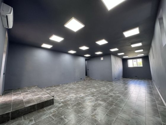 Без% Оренда приміщення Святопетрівське, Богдана Хмельницького 11 Святопетровское