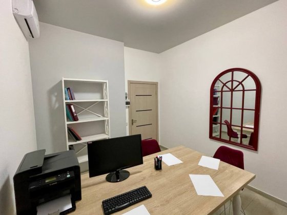 Оренда кабінету під офіс, вулиця Одеська, Крюківщина Крюковщина