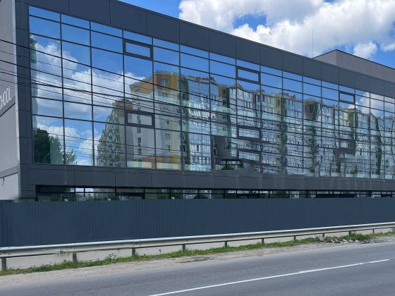 ОСБ 1260 м², Крюківщина – 4 поверхи, парковка, своя територія Крюковщина