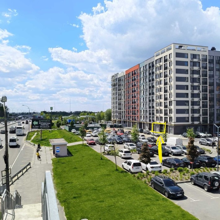 Оренда фасадного приміщення в ЖК Оптимісто (вихід на одеську трасу) - фото 1