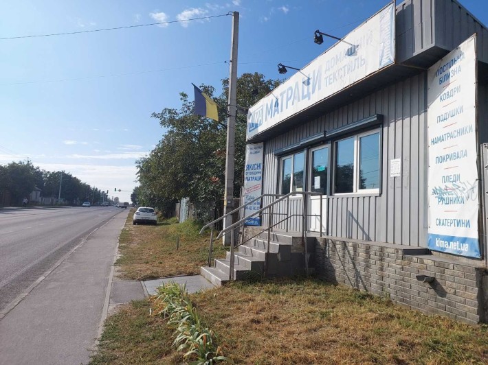 Оренда приміщення у с. Нові Петрівці. Центр, Свято-Покровська 183 - фото 1