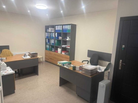 Оренда офіса 40 м, с.Хотів. Хотов