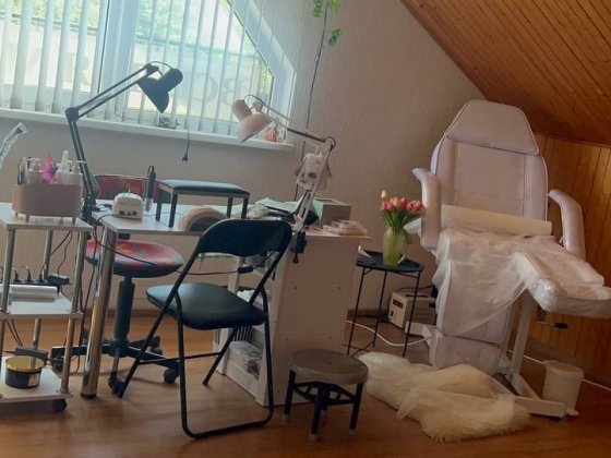 Здається в оренду робоче місце для майстра манікюру, лашмейкера, брів Винники