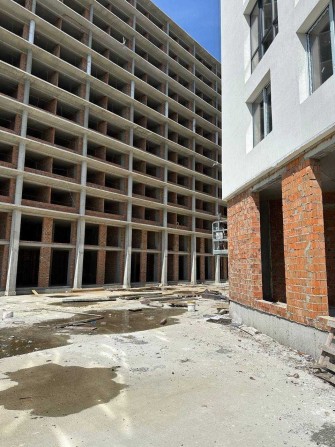 Панорамне приміщення з потоком клієнтів 192 м², Truskavetska ApartHall - фото 1