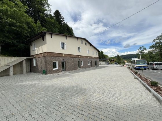 Здам в оренду приміщення під продуктовий магазин Сходница