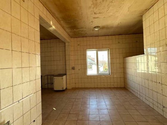 Оренда комерційного приміщення в Зимній Воді Зимняя Вода