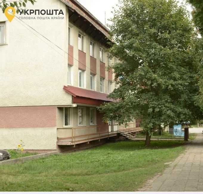 Центр, 3 пов,259,9 м2, вул. Андрея Шептицького, 12 - фото 1