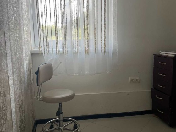 Приміщення у САЛОНІ КРАСИ м.Жовква Жолква