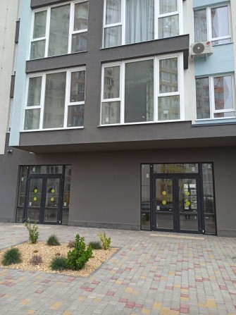 Акварель 8 на Таирова 120 м Коммерция - фото 1