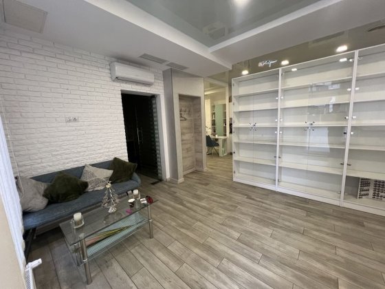 Здам приміщення в ЖК Левитана 115 м2. ЖМ Радужний. Лиманка