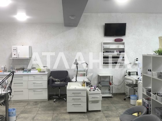 Коммерческое помещение с действующим салоном красоты. Сахарова Одеса