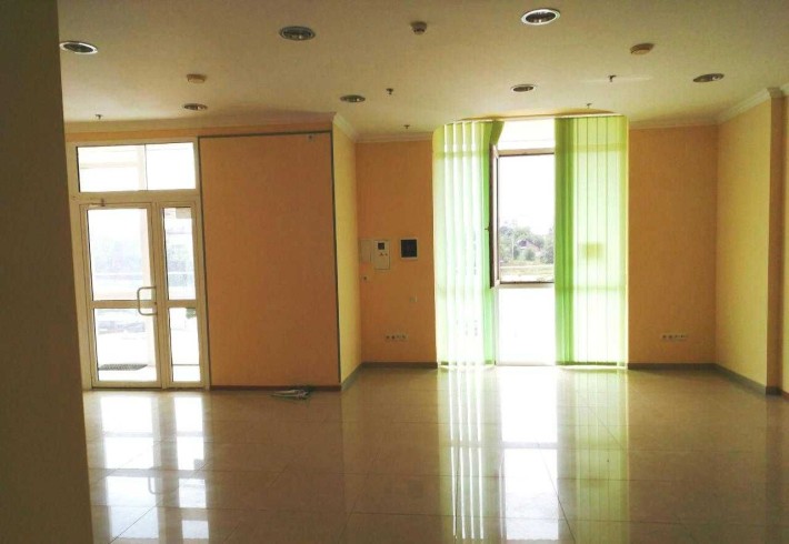 Продажа. Под Офис, Салон, Студию - П. Поле, ул. Клочковская - фото 1