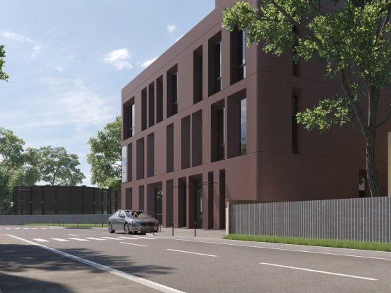 Продам в Совіньоні 740м2 для бізнесу:лікарня,приватна школа,сп Одеса