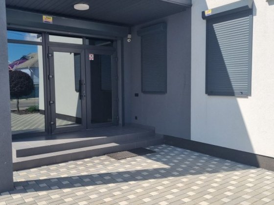 Продам салон красоты с оборудованием и соленую пещеру. Обуховка