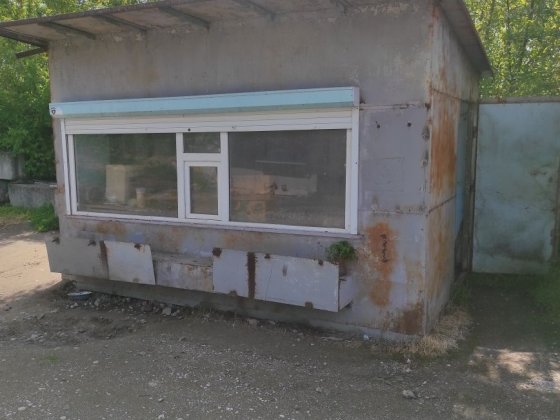 Продам торговый ларек. Верхньодніпровськ