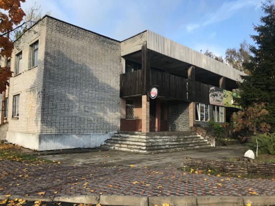 Продається другий поверх та підвальне приміщеня бувшої столови Олевск