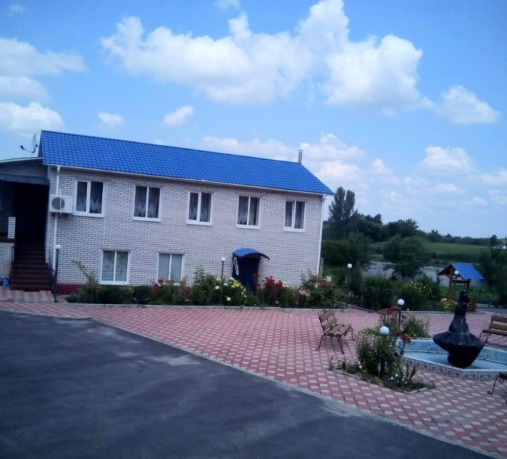 Кафе та квартира, бізнес і житло. - фото 1