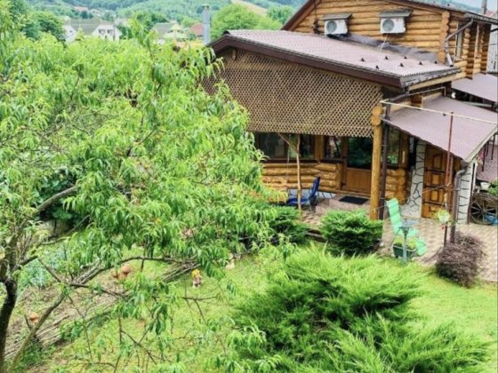 Продається готовий готельний комплекс у с. Поляна Русская Поляна