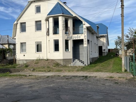 Житлово-бізнесовий комплекс(недобудова) Иршава