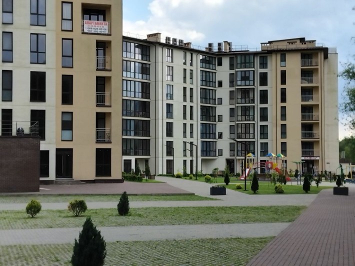 Продаємо комерційні приміщення у новобудові - фото 1