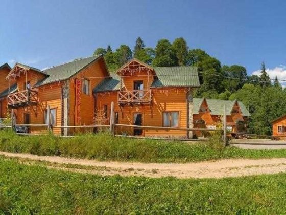 Продам готельний комплекс площею 500 кв. м. Ворохта