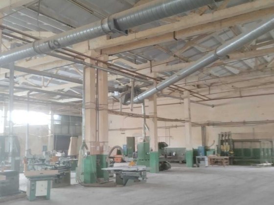 Комерційна нерухомість 11000м2 Івано-Франківська обл Надворная