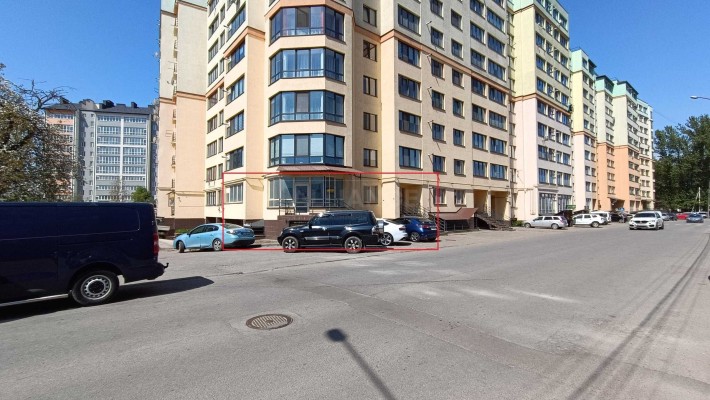 Продаж фасадного комерційного приміщення, річка - фото 1