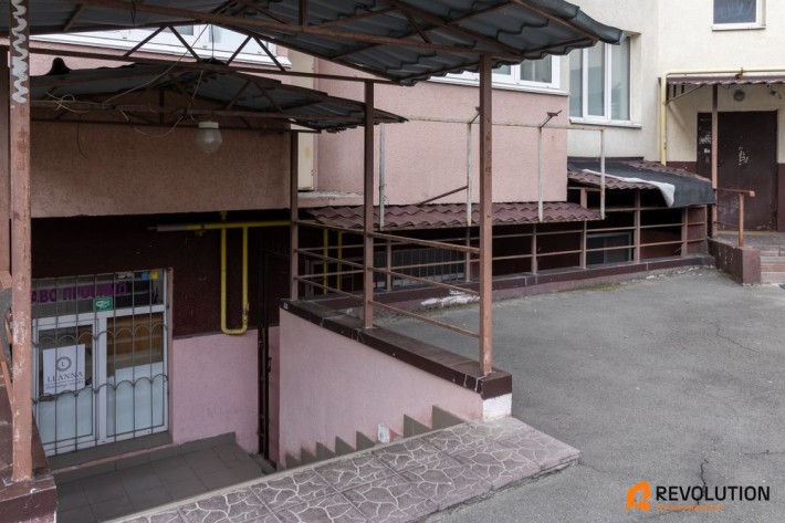 Без% ЖК Софіївська Слобідка 64 м2 комерційне приміщення - фото 1
