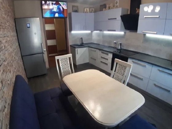 Продам 3-х кімнатну квартиру по вул.Милославська 4, Деснянський район, Троєщина. Київ