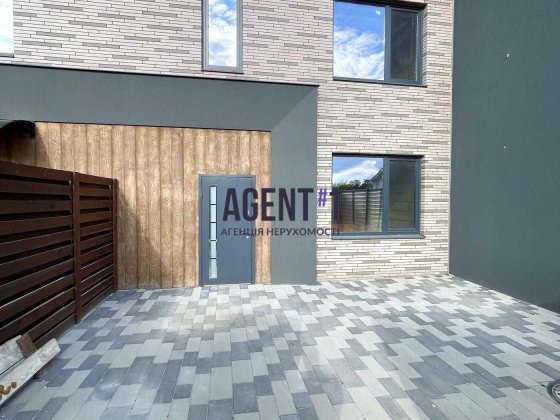 Комерція. Фасад, чудовий трафік. 100кв.м. Петропавлівська Борщагівка Петропавлівська Борщагівка