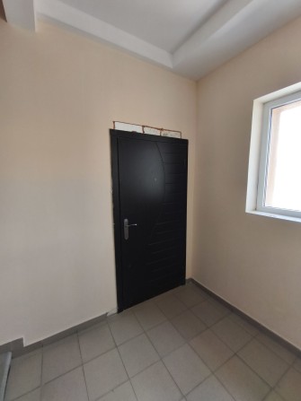 Кладовка 3.7кв.м. с дверями, окном. Жк софиевская Сфера. - фото 1