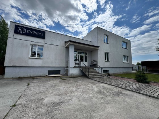 Продаж Торгово-Офісна будівля/виробничі потужності/Борщагівка Петропавлівська Борщагівка