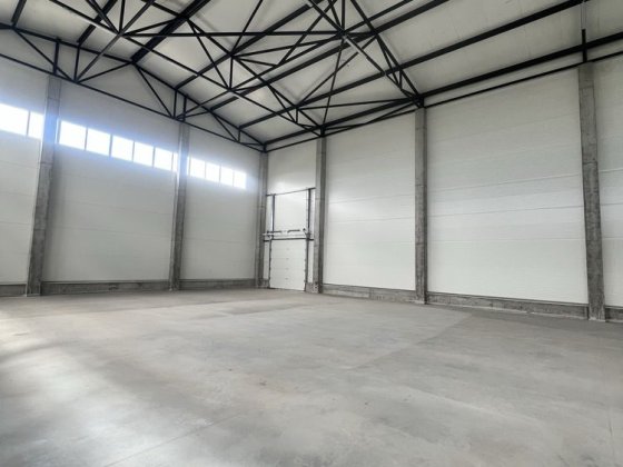 Продаж складів, приміщень під виробництво, ангарів з правом власності! Святопетрівське