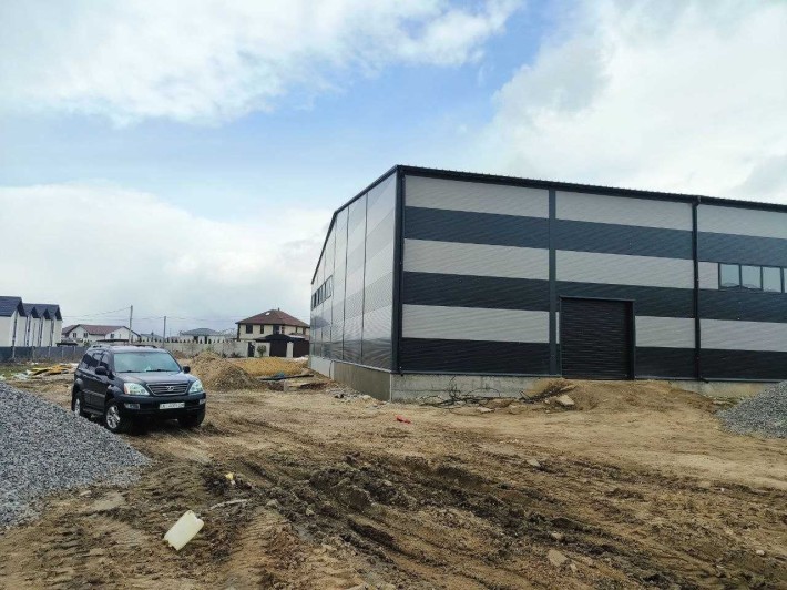 Продажа склада  в Киево-Святошинском р-не, с. Святопетровское. - фото 1