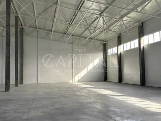 Срочно! Продам склад 675м2 в Святопетровском. Вишневое.10 сот/Киев 7км Святопетрівське