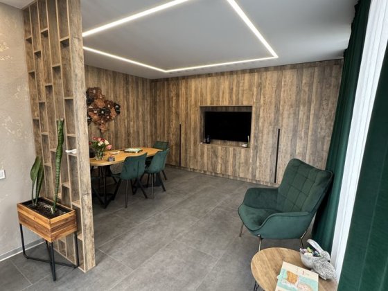 Крюківщина ЖК Аура продаж офісного приміщення з окремим двориком Крюковщина