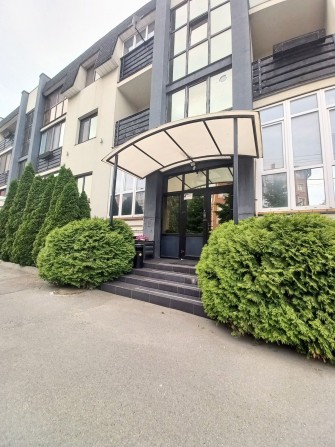 Продаж приміщення 131,5 кв.м ,Софіївська Борщагівка, вул.Щаслива,38 - фото 1