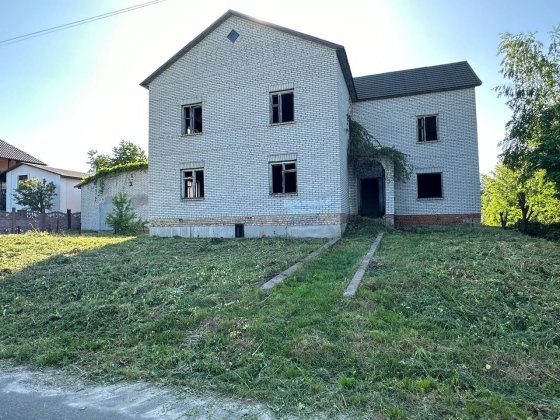 Продам будинок під малоквартирний інвестпроек.  ( клубний дім) Ворзель