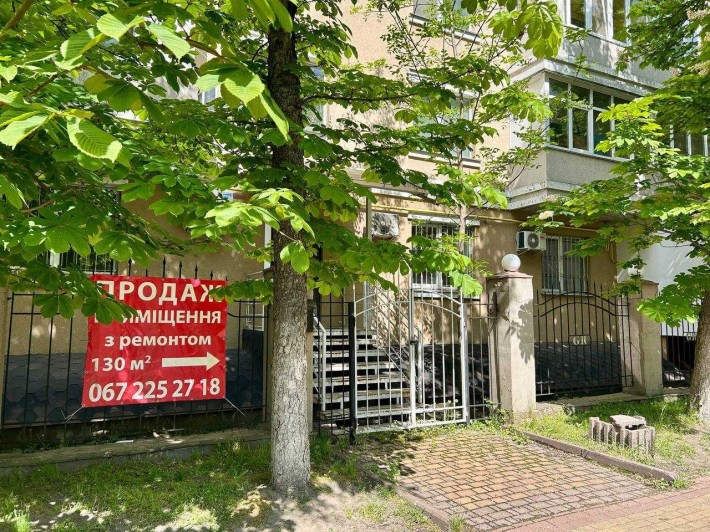 Продаж нежитлового приміщення в центрв м. Ворзель, вул Європейська 4-б - фото 1