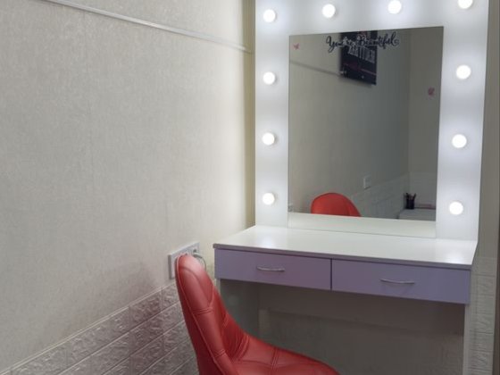 Здається місце для візажиста/бровиста Первомайск