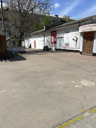 Здаю приміщення в центрі міста - фото 1